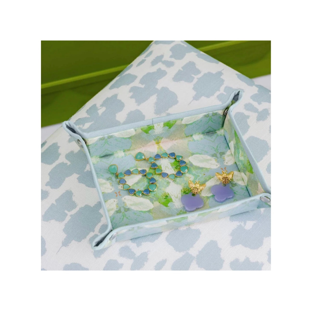 Laura Park Snap Tray