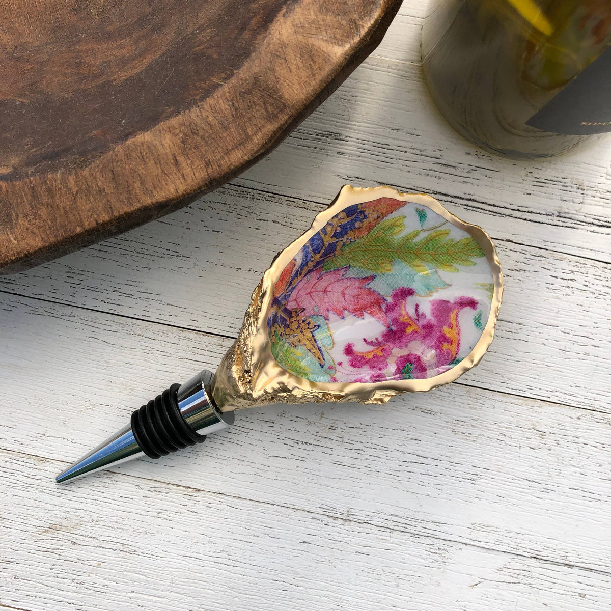 Oyster Shell Wine Stopper--White Tobacco Leaf