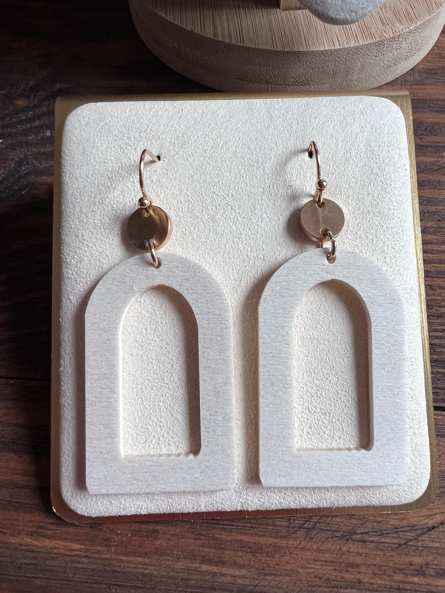 Arch Earrings