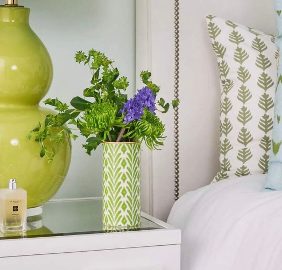 Petite Frond Green Vase