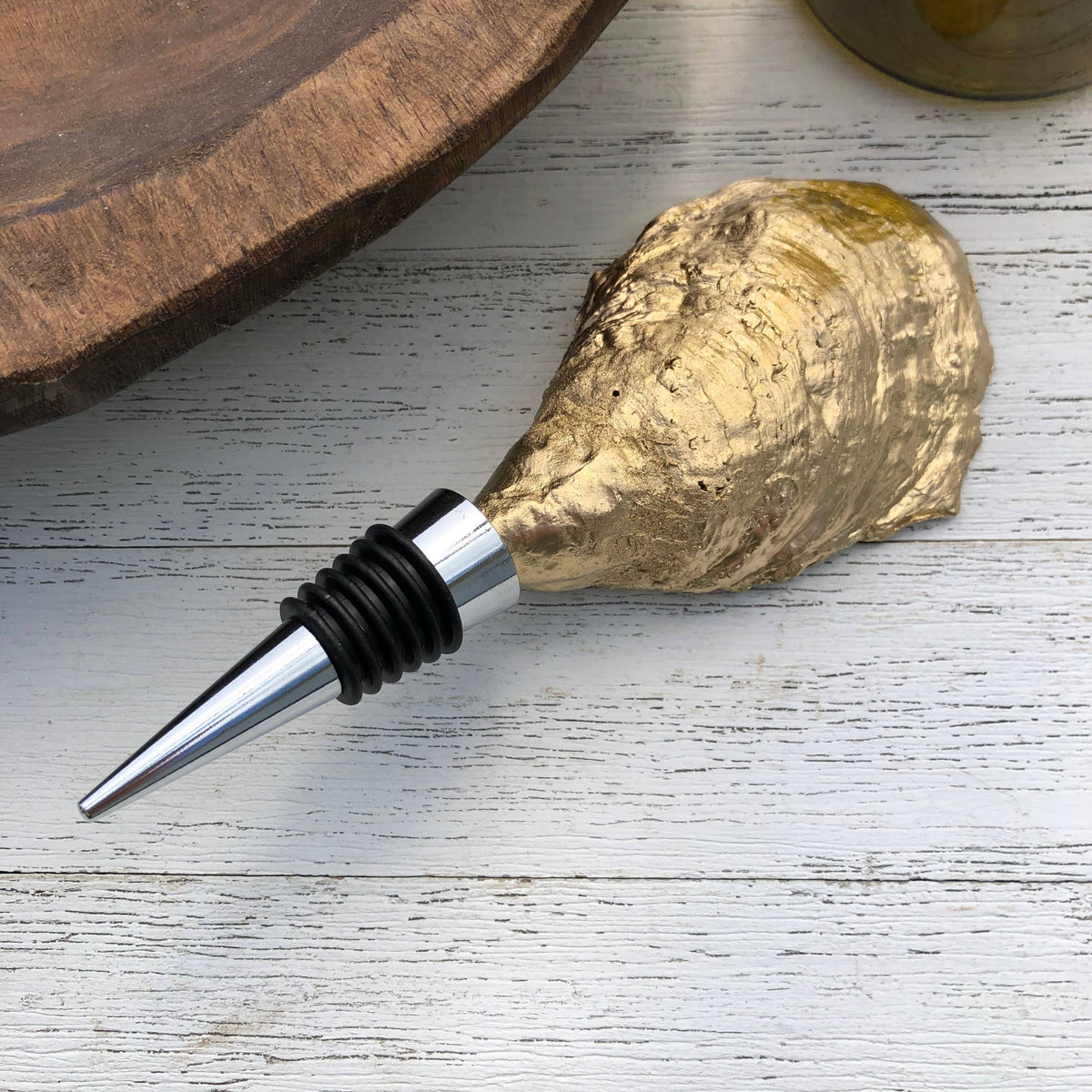 Oyster Shell Wine Stopper--White Tobacco Leaf